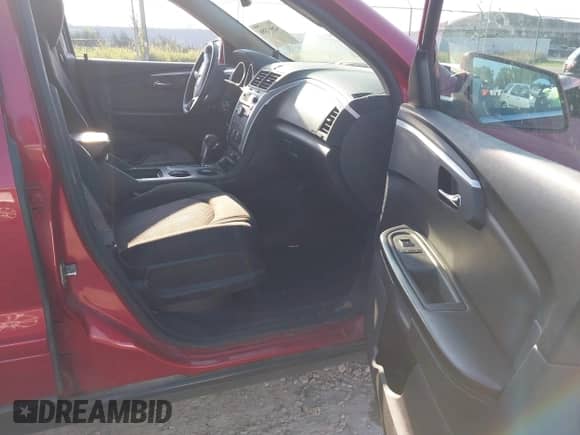 2012 Chevrolet Traverse 1LT с VIN 1GNKVGED2CJ157694, выставлен на аукционе IAAI как лот 42947386 с пробегом 128 603 миль миль и . История ставок и продаж доступна на DreamBid. Изображение 5.