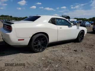 2009 Dodge Challenger R/T with VIN 2B3LJ54T89H602862, listed as a Copart auction lot 84268315 with 171,614 mi miles and Clean title. Bid and sale history available at DreamBid. Image 3.