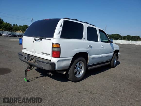 2003 Chevrolet Tahoe LS with VIN 1GNEK13V73J340040, listed as a Copart auction lot 62305535 with Not provided miles and Salvage title. Bid and sale history available at DreamBid. Image 3.