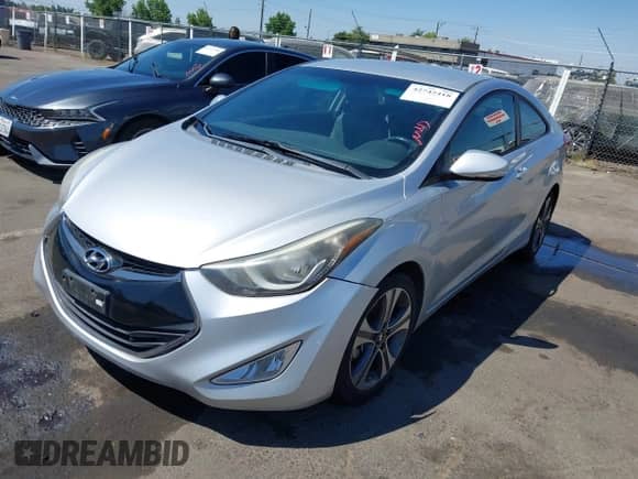 2014 Hyundai Elantra с VIN KMHDH6AH4EU027957, выставлен на аукционе IAAI как лот 42742418 с пробегом 109 197 миль миль и . История ставок и продаж доступна на DreamBid. Изображение 17.
