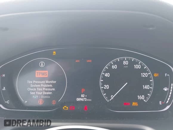 2018 Honda Accord Touring with VIN 1HGCV1F99JA127062, listed as a IAAI auction lot 43267783 with 89,673 mi miles and . Bid and sale history available at DreamBid. Image 7.