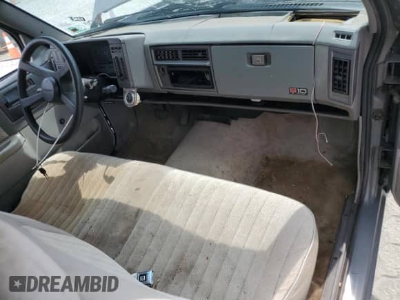 1992 Chevrolet S-10 with VIN 1GCCS14Z6N8167493, listed as a Copart auction lot 70686885 with 141,571 mi miles and Salvage title. Bid and sale history available at DreamBid. Image 8.