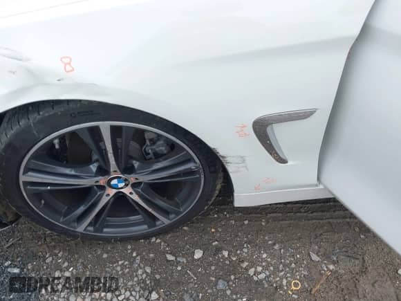 2018 BMW 4 Series 430i with VIN WBA4Z1C50JEE43919, listed as a IAAI auction lot 42645287 with 36,206 mi miles and . Bid and sale history available at DreamBid. Image 18.