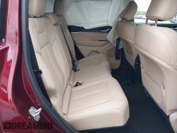 2024 Jeep Grand Cherokee Limited with VIN 1C4RJHBG6RC210112, listed as a IAAI auction lot 41922044 with 2,908 mi miles and . Bid and sale history available at DreamBid. Image 8.