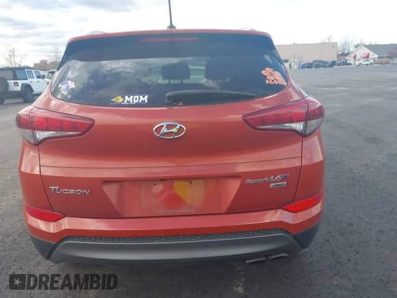 2016 Hyundai Tucson Limited z VIN KM8J3CA26GU244263, wystawiony jako IAAI lot #43574943 z przebiegiem 124 245 mil mil oraz . Historia ofert i sprzedaży dostępna na DreamBid. Obrazek 16.