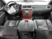 2013 Chevrolet Tahoe LTZ с VIN 1GNSCCE06DR339834, выставлен на аукционе Copart как лот 65712555 с пробегом 174 847 миль миль и На запчасти • Non repairable. История ставок и продаж доступна на DreamBid. Изображение 8.