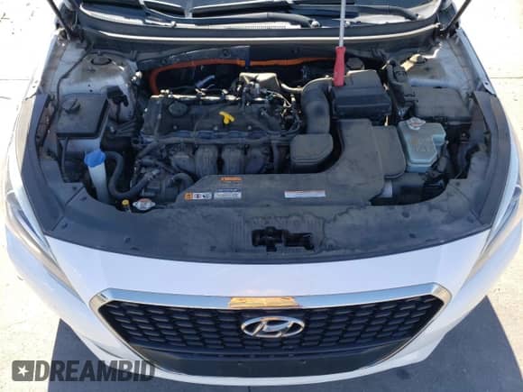 2016 Hyundai Sonata SE with VIN KMHE24L13GA014289, listed as a Copart auction lot 71982114 with 61,599 mi miles and Clean title. Bid and sale history available at DreamBid. Image 11.