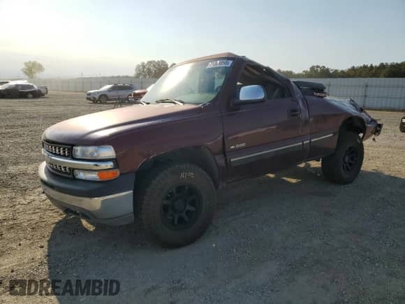 1999 Chevrolet Silverado 1500 LS с VIN 1GCEK14T1XZ172120, выставлен на аукционе Copart как лот 71309895 с пробегом 263 589 миль миль и Списание • Salvage title. История ставок и продаж доступна на DreamBid. Изображение 1.