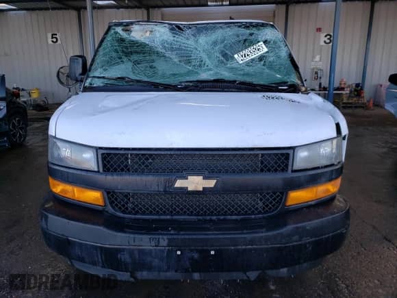 2022 Chevrolet Express Passenger LS с VIN 1GAZGNFP1N1278436, выставлен на аукционе Copart как лот 42293525 с пробегом 32 806 миль миль и Списание • Salvage title. История ставок и продаж доступна на DreamBid. Изображение 5.
