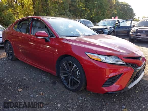 2020 Toyota Camry XSE z VIN 4T1K61AKXLU395343, wystawiony jako IAAI lot #43350130 z przebiegiem 79 904 mil mil oraz . Historia ofert i sprzedaży dostępna na DreamBid. Obrazek 1.