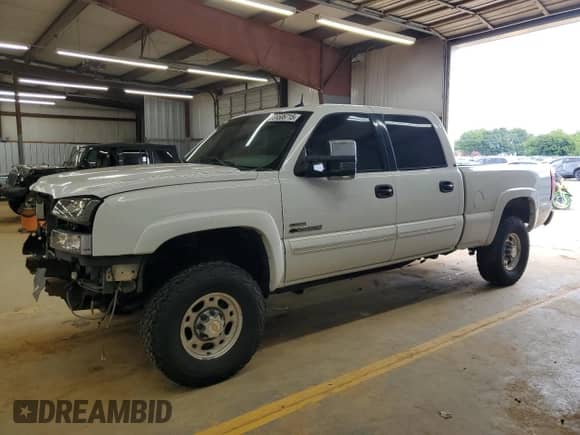 2003 Chevrolet Silverado 2500HD LT z VIN 1GCHK23173F221965, wystawiony jako Copart lot #66506715 z przebiegiem 291 086 mil mil oraz Szkoda całkowita • Salvage title. Historia ofert i sprzedaży dostępna na DreamBid. Obrazek 1.