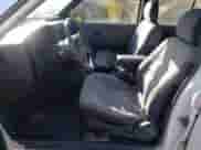 1995 Nissan Pathfinder LE с VIN JN8HD17S1SW079929, выставлен на аукционе Copart как лот 49102015 с пробегом 78 640 миль миль и Списание • Salvage title. История ставок и продаж доступна на DreamBid. Изображение 7.