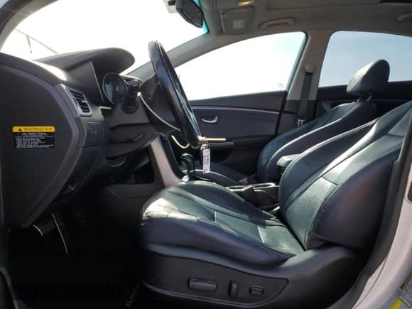 2014 Hyundai Elantra z VIN KMHD35LH4EU196883, wystawiony jako Copart lot #63998545 z przebiegiem 76 267 mil mil oraz Szkoda całkowita • Salvage title. Historia ofert i sprzedaży dostępna na DreamBid. Obrazek 7.