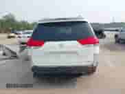 2014 Toyota Sienna XLE с VIN 5TDYK3DC9ES410514, выставлен на аукционе IAAI как лот 42905242 с пробегом 320 595 миль миль и . История ставок и продаж доступна на DreamBid. Изображение 17.