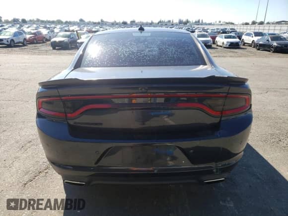 2016 Dodge Charger SXT z VIN 2C3CDXHG0GH132813, wystawiony jako Copart lot #82379675 z przebiegiem 92 540 mil mil oraz Szkoda całkowita • Salvage title. Historia ofert i sprzedaży dostępna na DreamBid. Obrazek 6.