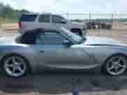 2006 BMW Z4 3.0si с VIN 4USBU53556LW91321, выставлен на аукционе IAAI как лот 42626601 с пробегом 109 974 миль миль и . История ставок и продаж доступна на DreamBid. Изображение 13.
