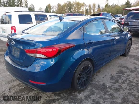 2015 Hyundai Elantra Sport z VIN KMHDH4AH6FU227387, wystawiony jako IAAI lot #43553308 z przebiegiem 175 529 mil mil oraz . Historia ofert i sprzedaży dostępna na DreamBid. Obrazek 4.