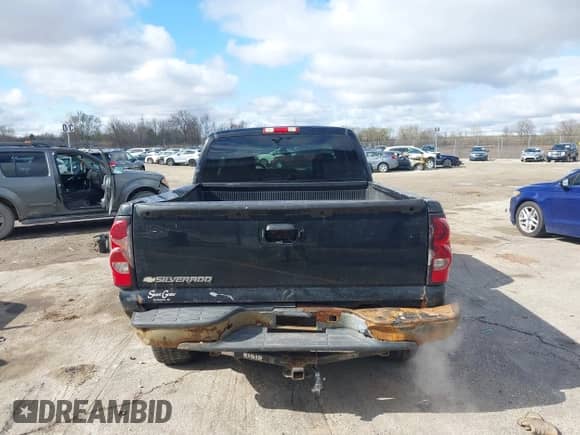 2006 Chevrolet Silverado 1500 LT3 с VIN 1GCEK19B46Z190562, выставлен на аукционе IAAI как лот 42173624 с пробегом 186 019 миль миль и . История ставок и продаж доступна на DreamBid. Изображение 16.