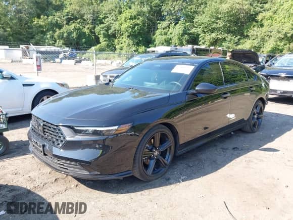 2024 Honda Accord Sport-L с VIN 1HGCY2F71RA060481, выставлен на аукционе IAAI как лот 42856795 с пробегом 16 561 миль миль и . История ставок и продаж доступна на DreamBid. Изображение 18.