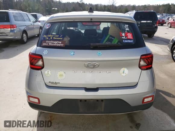 2020 Hyundai Venue SE с VIN KMHRB8A35LU018124, выставлен на аукционе Copart как лот 72713692 с пробегом 40 452 миль миль и . История ставок и продаж доступна на DreamBid. Изображение 6.