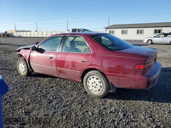 1997 Toyota Camry LE с VIN 4T1BG22K9VU042354, выставлен на аукционе Copart как лот 86548725 с пробегом Не указан миль и Списание • Salvage title. История ставок и продаж доступна на DreamBid. Изображение 2.
