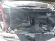 2008 Toyota Sienna XLE z VIN 5TDBK22C08S019999, wystawiony jako IAAI lot #43180038 z przebiegiem 218 337 mil mil oraz . Historia ofert i sprzedaży dostępna na DreamBid. Obrazek 10.