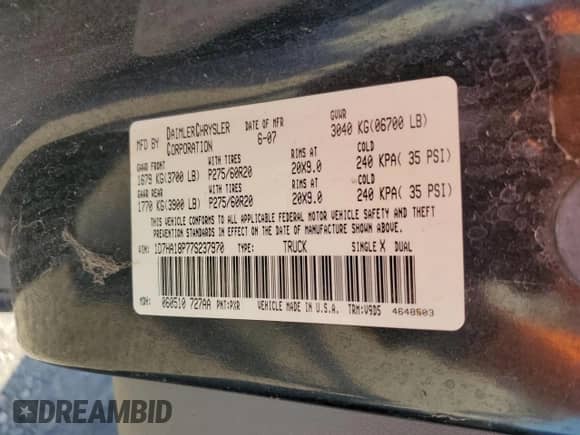 2007 Dodge 1500 ST z VIN 1D7HA18P77S237970, wystawiony jako Copart lot #52456175 z przebiegiem 209 335 mil mil oraz Czysty tytuł • Clean title. Historia ofert i sprzedaży dostępna na DreamBid. Obrazek 12.