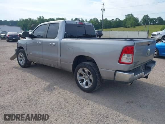 2021 Ram 1500 Lone Star с VIN 1C6RREBT2MN821280, выставлен на аукционе IAAI как лот 42558160 с пробегом 163 892 миль миль и . История ставок и продаж доступна на DreamBid. Изображение 3.