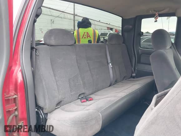 2006 Chevrolet Silverado 1500 Work Truck with VIN 1GCEK19V96E178439, listed as a IAAI auction lot 41191903 with 117,202 mi miles and . Bid and sale history available at DreamBid. Image 8.