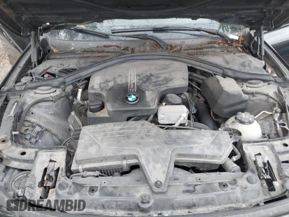 2014 BMW 3 Series 328i xDrive с VIN WBA3B5G5XENS10019, выставлен на аукционе IAAI как лот 43513067 с пробегом 116 285 миль миль и . История ставок и продаж доступна на DreamBid. Изображение 10.