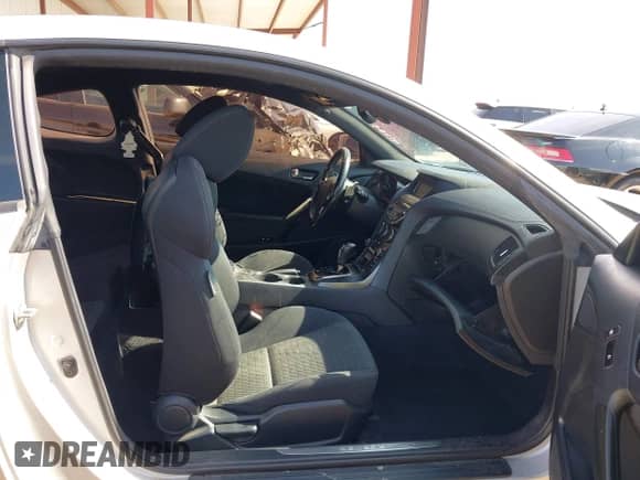 2015 Hyundai Genesis Coupe 3.8L Base with VIN KMHHT6KJXFU128973, listed as a IAAI auction lot 42739310 with 131,501 mi miles and . Bid and sale history available at DreamBid. Image 5.