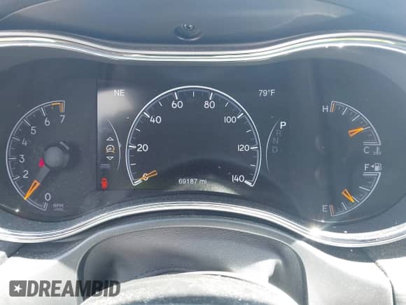 2019 Jeep Grand Cherokee Altitude с VIN 1C4RJEAG0KC778605, выставлен на аукционе IAAI как лот 42286689 с пробегом 69 187 миль миль и . История ставок и продаж доступна на DreamBid. Изображение 7.