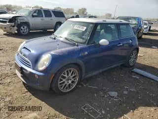 2003 MINI Hardtop S с VIN WMWRE33493TD66986, выставлен на аукционе Copart как лот 91090785 с пробегом 107 134 миль миль и Чистый • Clean title. История ставок и продаж доступна на DreamBid. Изображение 1.