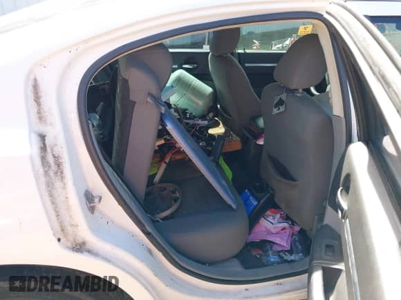 2010 Dodge Charger SXT с VIN 2B3CA3CV5AH191836, выставлен на аукционе IAAI как лот 43359402 с пробегом 264 507 миль миль и . История ставок и продаж доступна на DreamBid. Изображение 8.