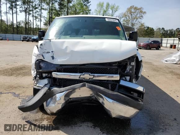 2013 Chevrolet Express Passenger LT with VIN 1GAZG1FG5D1181571, listed as a Copart auction lot 50826845 with 335,540 mi miles and Salvage title. Bid and sale history available at DreamBid. Image 5.