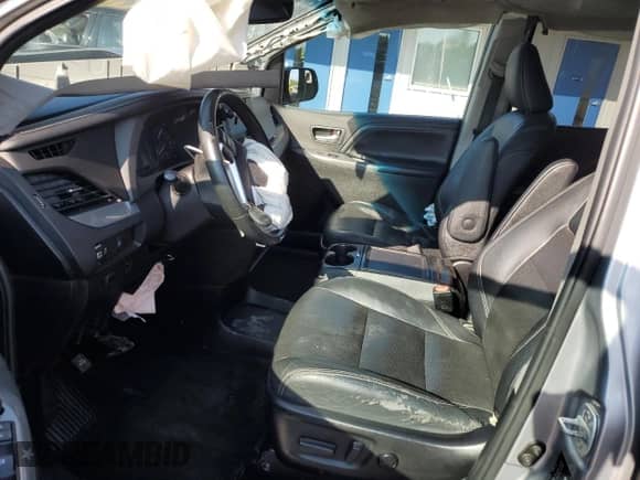 2015 Toyota Sienna SE with VIN 5TDXK3DC0FS567474, listed as a Copart auction lot 80295615 with 93,112 mi miles and Salvage title. Bid and sale history available at DreamBid. Image 7.