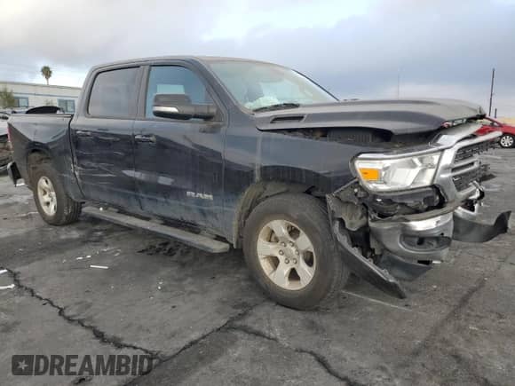 2021 Ram 1500 Big Horn with VIN 1C6RREFG3MN533006, listed as a Copart auction lot 86377794 with 98,354 mi miles and Salvage title. Bid and sale history available at DreamBid. Image 4.
