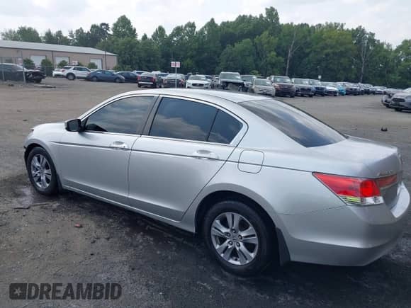 2012 Honda Accord LX Premium с VIN 1HGCP2F43CA179245, выставлен на аукционе IAAI как лот 42924518 с пробегом 108 740 миль миль и . История ставок и продаж доступна на DreamBid. Изображение 3.