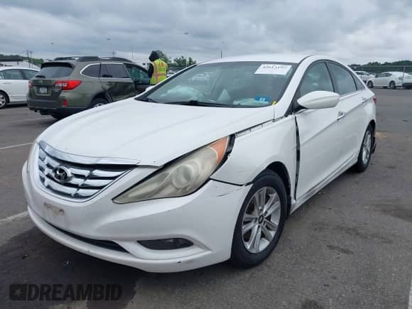 2013 Hyundai Sonata GLS with VIN 5NPEB4AC3DH705495, listed as a IAAI auction lot 42613197 with 116,036 mi miles and . Bid and sale history available at DreamBid. Image 17.