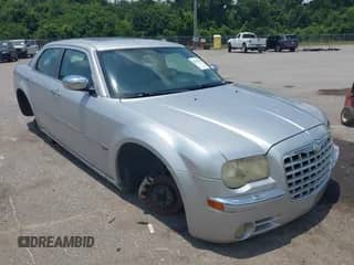2005 Chrysler 300 C with VIN 2C3JA63H05H148968, listed as a IAAI auction lot 42821203 with 201,005 mi miles and . Bid and sale history available at DreamBid. Image 1.