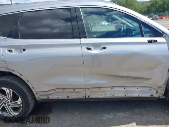 2021 Hyundai Santa Fe SEL z VIN 5NMS2DAJ6MH350076, wystawiony jako IAAI lot #43116374 z przebiegiem 45 457 mil mil oraz . Historia ofert i sprzedaży dostępna na DreamBid. Obrazek 18.