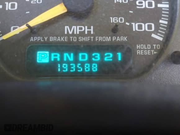 2000 GMC Sierra 1500 SLE z VIN 1GTEK19T8YE177770, wystawiony jako IAAI lot #42987401 z przebiegiem 193 588 mil mil oraz . Historia ofert i sprzedaży dostępna na DreamBid. Obrazek 15.