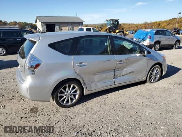 2014 Toyota Prius Three with VIN JTDZN3EU9EJ012073, listed as a Copart auction lot 90237685 with 110,132 mi miles and Salvage title. Bid and sale history available at DreamBid. Image 3.