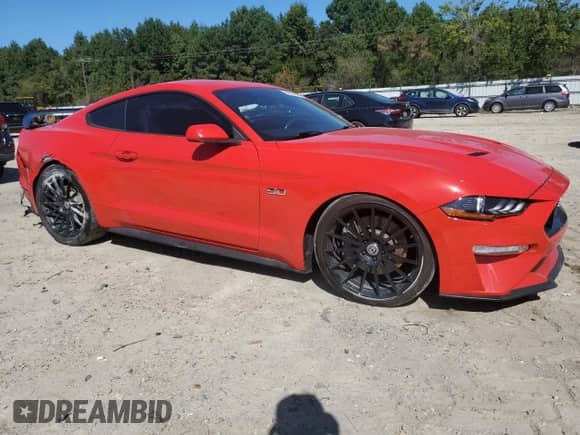 2019 Ford Mustang GT с VIN 1FA6P8CF3K5118995, выставлен на аукционе Copart как лот 84606385 с пробегом 54 564 миль миль и Списание • Salvage title. История ставок и продаж доступна на DreamBid. Изображение 4.
