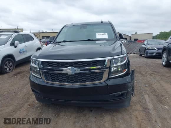 2015 Chevrolet Tahoe LT z VIN 1GNSKBKC2FR728646, wystawiony jako IAAI lot #42914435 z przebiegiem 137 284 mil mil oraz . Historia ofert i sprzedaży dostępna na DreamBid. Obrazek 12.