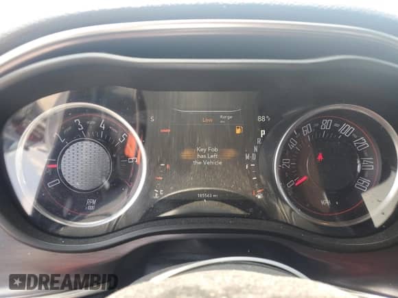 2017 Dodge Challenger SXT Plus с VIN 2C3CDZAG1HH635743, выставлен на аукционе Copart как лот 66941585 с пробегом 185 563 миль миль и Чистый • Clean title. История ставок и продаж доступна на DreamBid. Изображение 9.