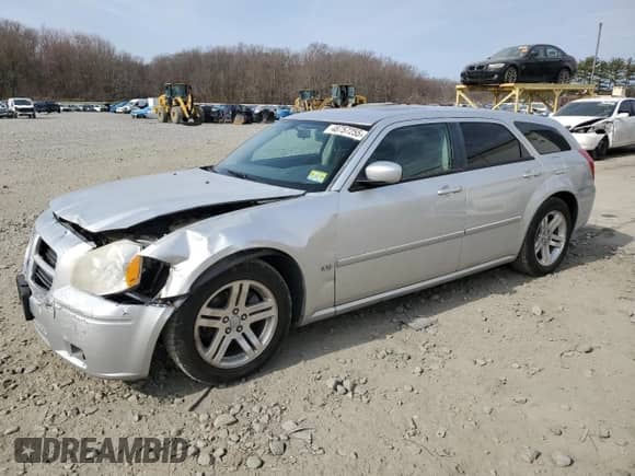 2006 Dodge Magnum with VIN 2D4FV47V36H369396, listed as a Copart auction lot 48757255 with 94,524 mi miles and Salvage title. Bid and sale history available at DreamBid. Image 1.