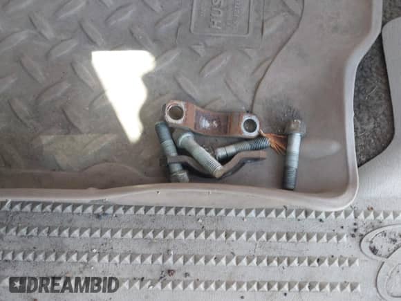 2002 Cadillac Escalade with VIN 1GYEK63N12R294818, listed as a IAAI auction lot 42644586 with 250,395 mi miles and . Bid and sale history available at DreamBid. Image 12.