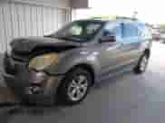 2012 Chevrolet Equinox 2LT z VIN 2GNALPEK4C6348448, wystawiony jako IAAI lot #43076473 z przebiegiem 104 479 mil mil oraz . Historia ofert i sprzedaży dostępna na DreamBid. Obrazek 17.