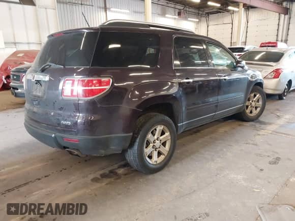 2008 Saturn Outlook XR с VIN 5GZEV237X8J114927, выставлен на аукционе IAAI как лот 42486670 с пробегом 206 671 миль миль и . История ставок и продаж доступна на DreamBid. Изображение 4.